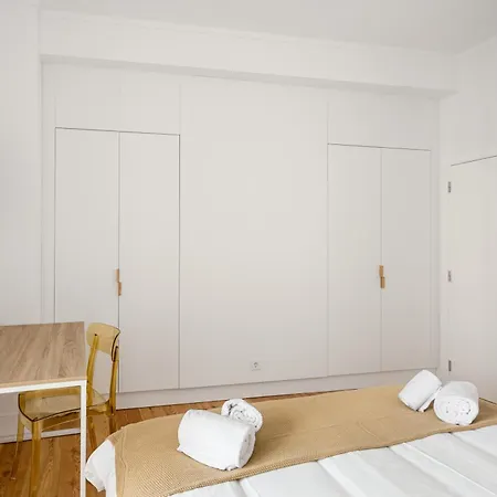 Joivy Stunning Downtown Flats 아파트 *