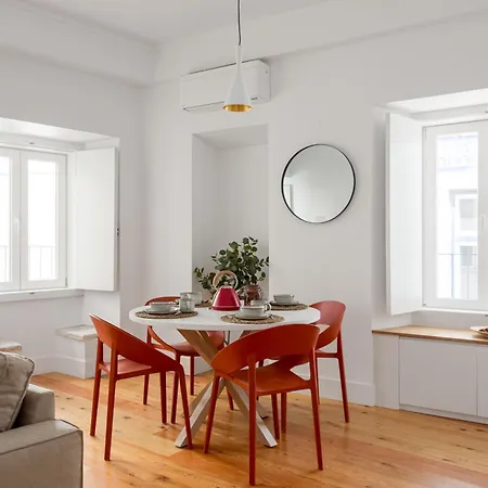 Joivy Stunning Downtown Flats 리스본