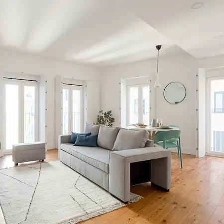 Joivy Stunning Downtown Flats