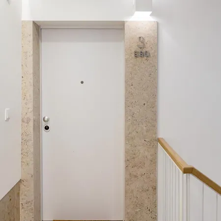 Joivy Stunning Downtown Flats Apartment Lissabon