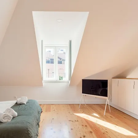 Joivy Stunning Downtown Flats *