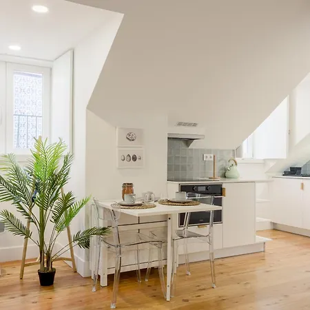 Joivy Stunning Downtown Flats Лиссабон