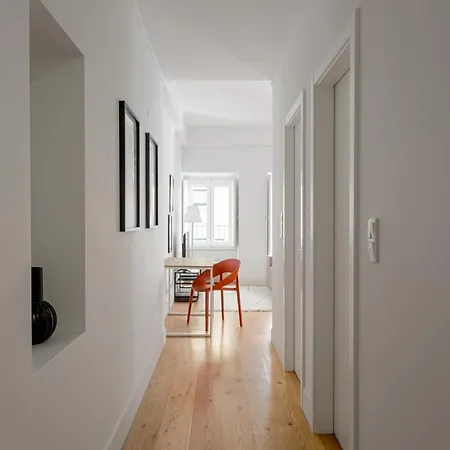 Joivy Stunning Downtown Flats *