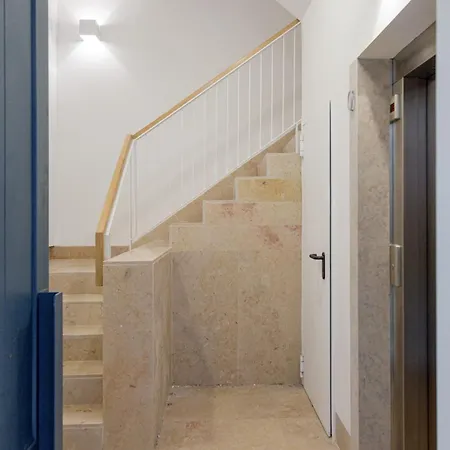 Joivy Stunning Downtown Flats Лиссабон