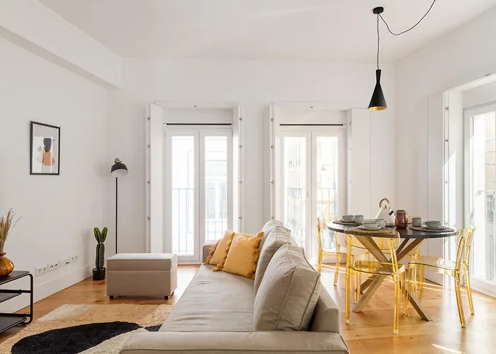 Joivy Stunning Downtown Flats Apartment