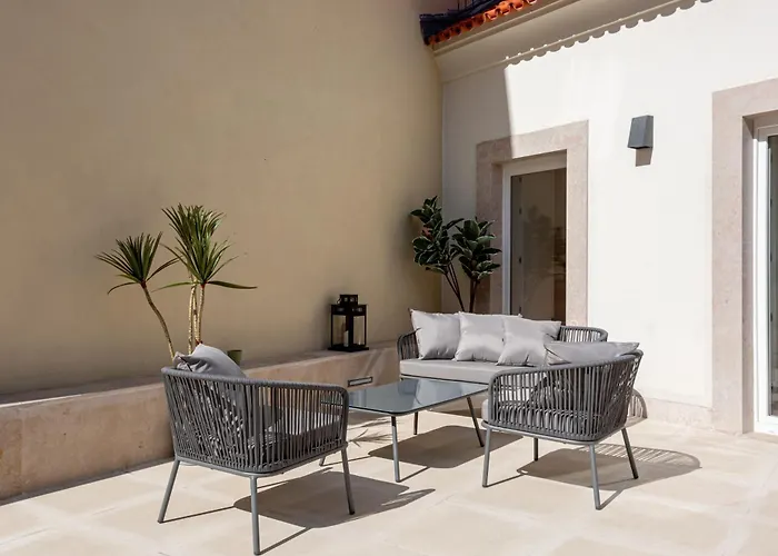 Joivy Stunning Downtown Flats Apartment *