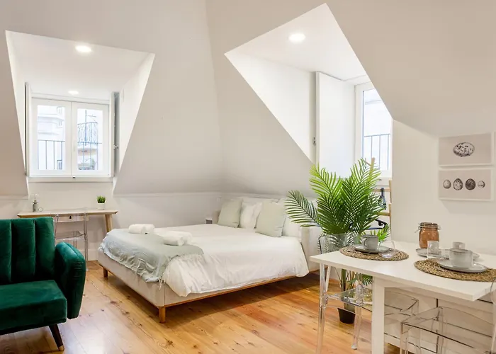 Joivy Stunning Downtown Flats Apartment *