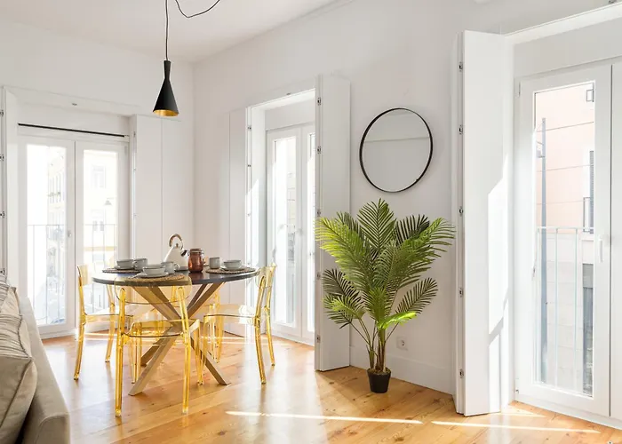 Joivy Stunning Downtown Flats * Lissabon